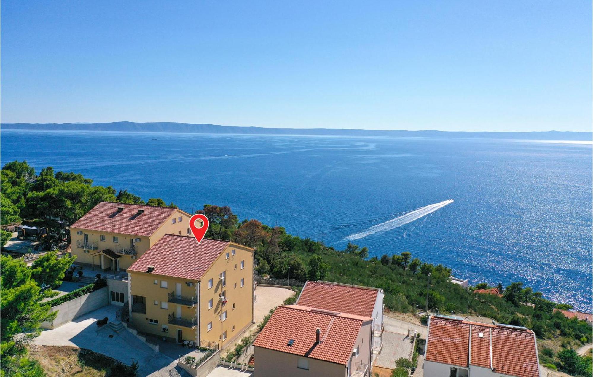 Nice Apartment In Krvavica With House Sea View Εξωτερικό φωτογραφία